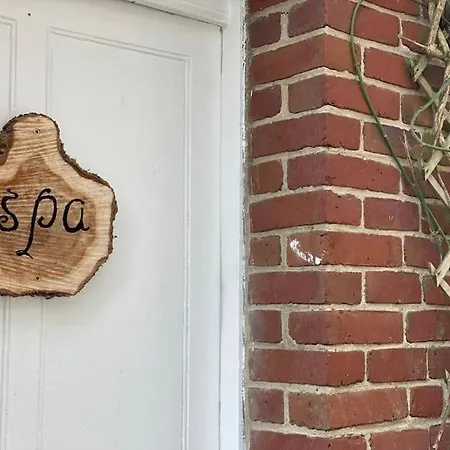 Domaine Les Tourelles 3 *